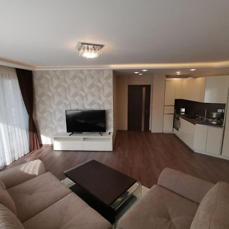 City Center Lux Apartment Varna Bagian luar foto