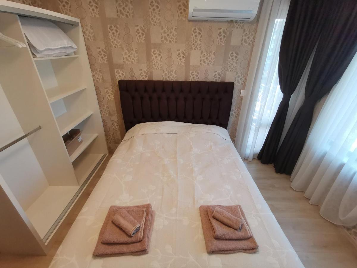 City Center Lux Apartment Varna Bagian luar foto