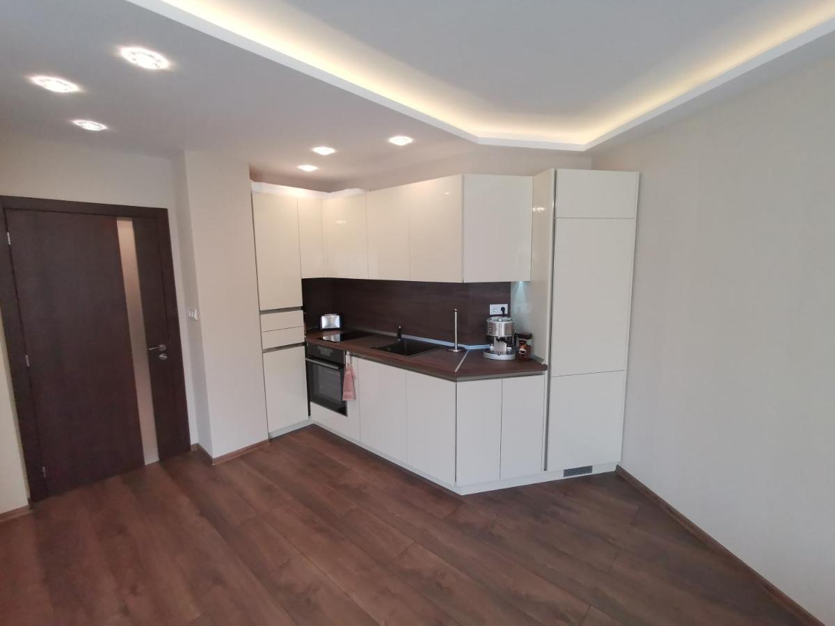 City Center Lux Apartment Varna Bagian luar foto